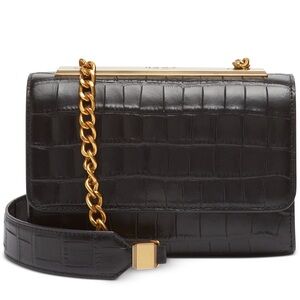 Elegant Black Croc-Embossed Chain Bag